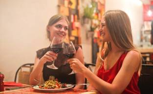 Love is in the Air | 10 Ideas for Date Night in Brisbane