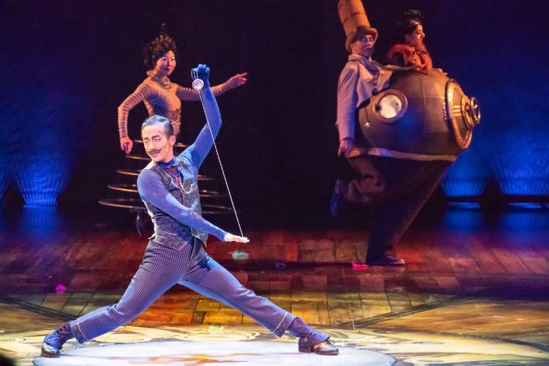 BEHIND CIRQUE DU SOLEIL | MASTER OF TIME | INTERVIEW