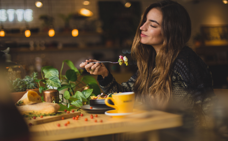 The Best Deals For Foodies On a Tight-Ass Budget