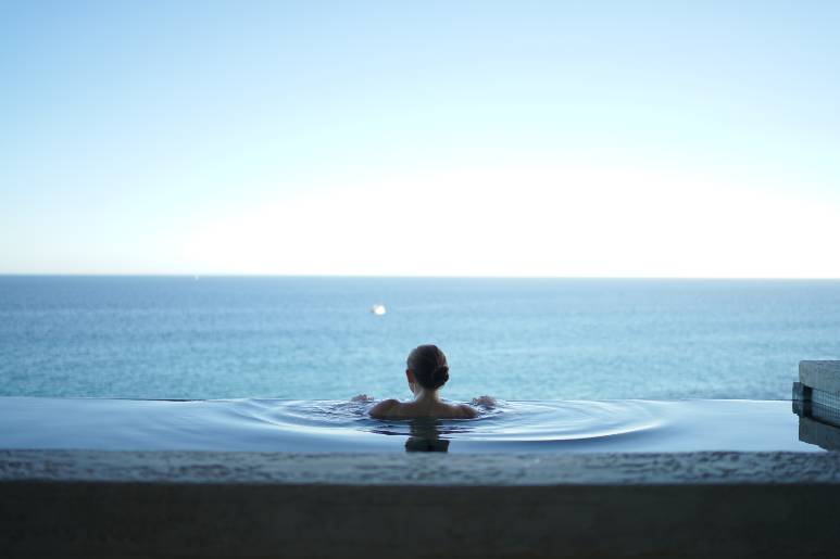 5 Floatation Centres to Boost Relaxation