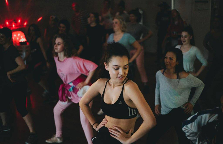 Groove_Therapy_Daniel_Lidmila_Photography_773x500.jpg
