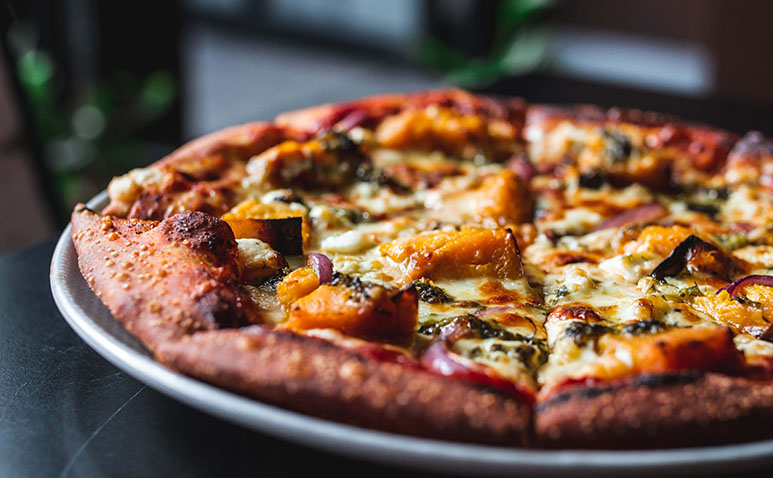 Pumpkin_Pizza2_773x478.jpg